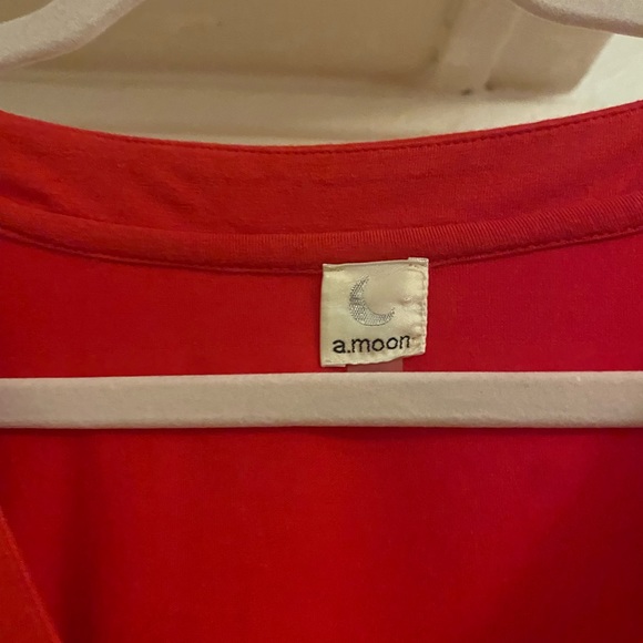 Red Dress - Picture 2 of 2